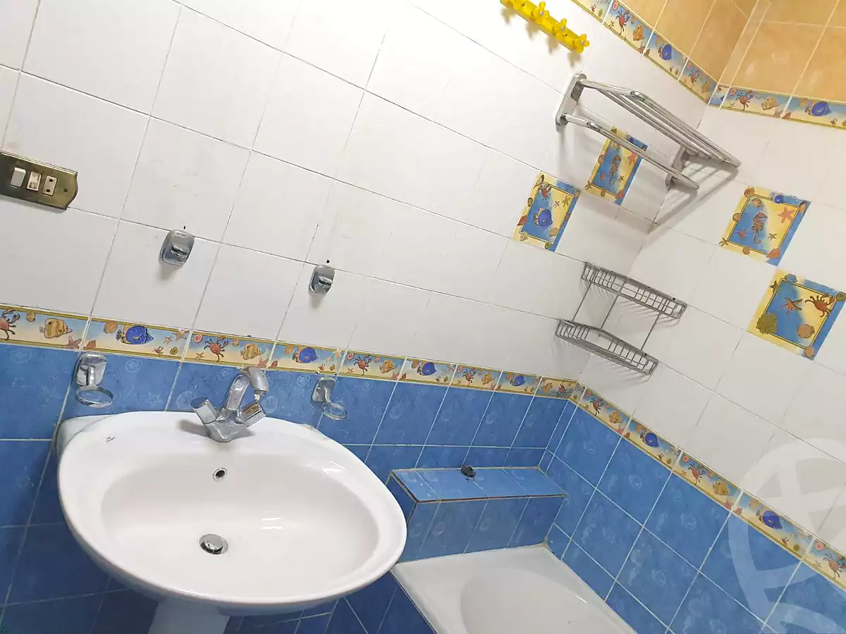 https://aqarmap.com.eg/ar/listing/6744874-for-sale-cairo-6th-of-october-el-ahyaa-neighborhood-2nd