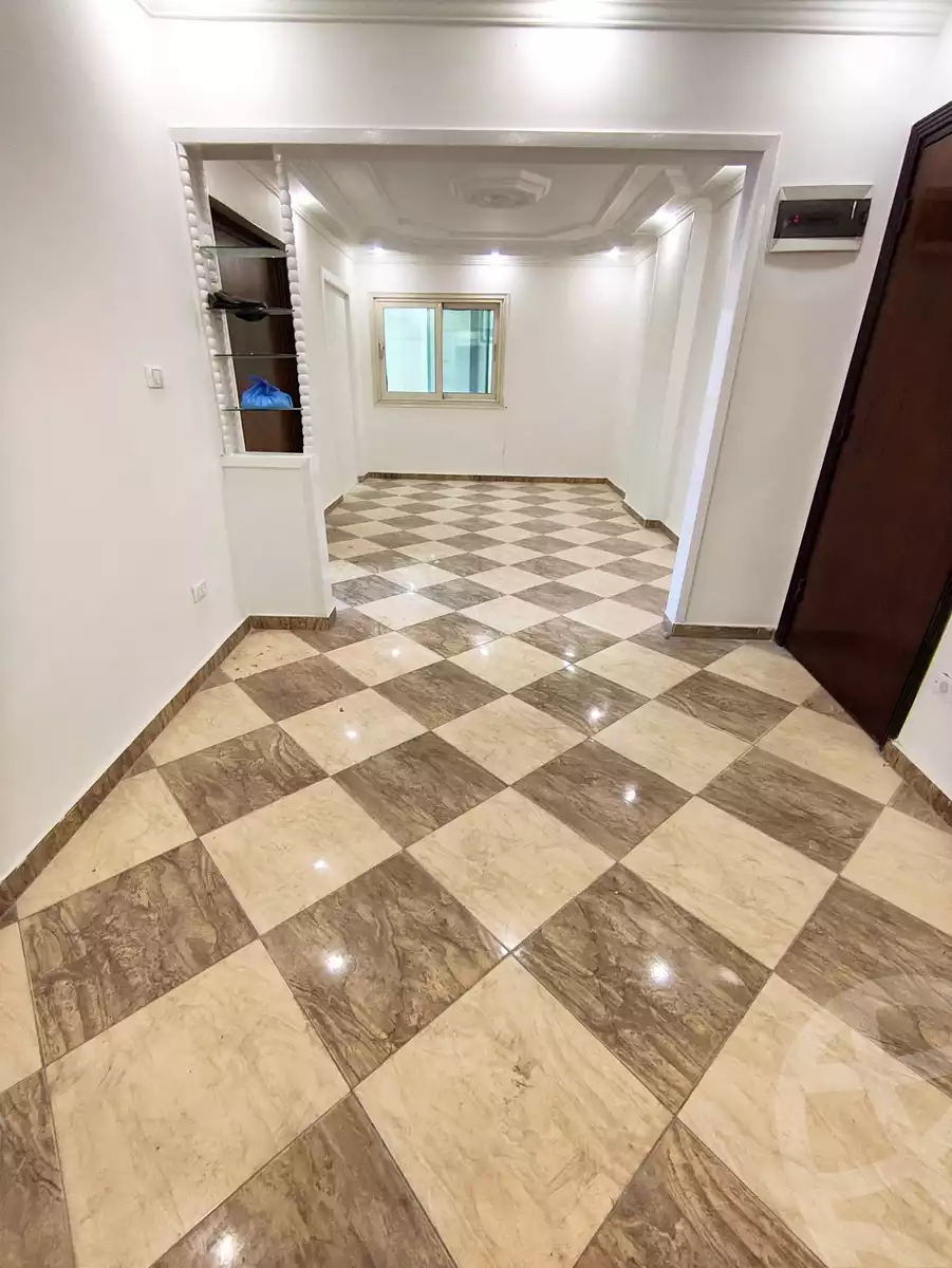 https://aqarmap.com.eg/ar/listing/6745798-for-sale-alexandria-el-asafra-l-sfr-bhry