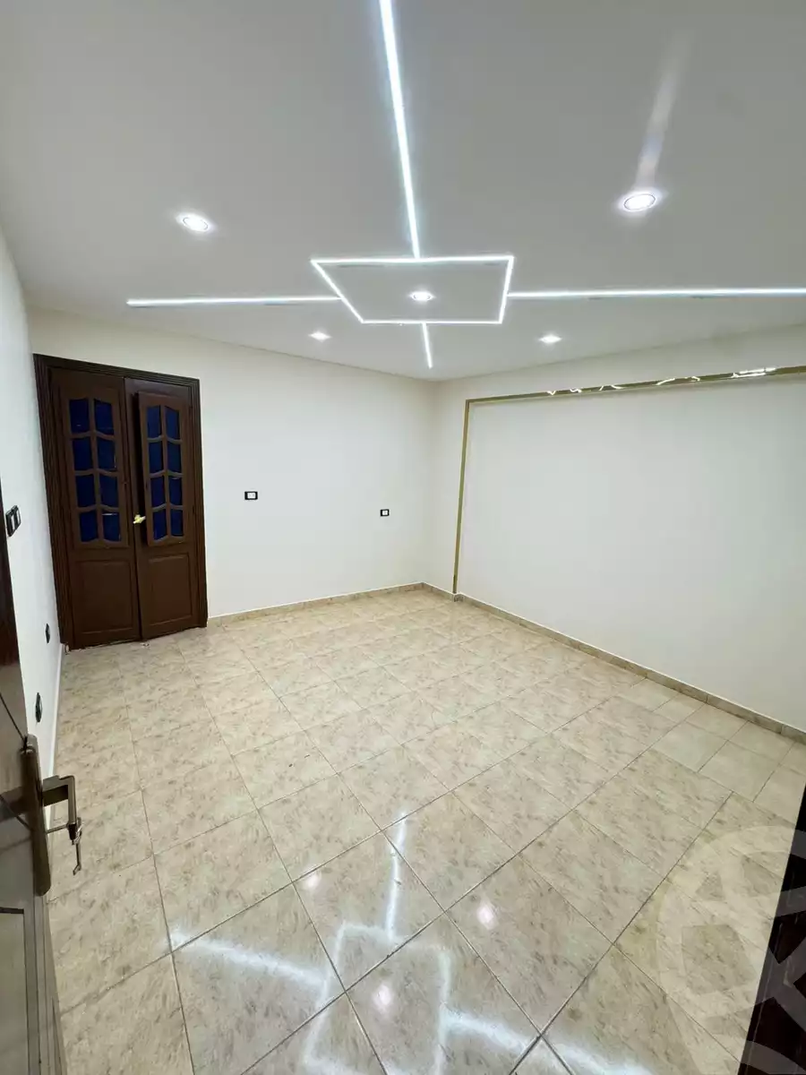 https://aqarmap.com.eg/ar/listing/6746009-for-sale-alexandria-lsywf-el-falki