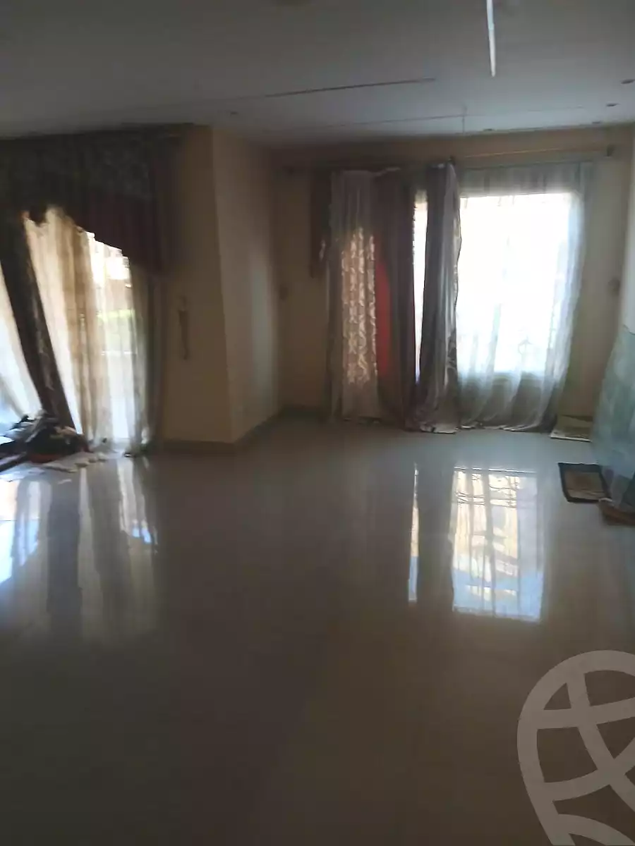 https://aqarmap.com.eg/ar/listing/6746516-for-sale-cairo-new-cairo-compounds-acacia-mall-bng
