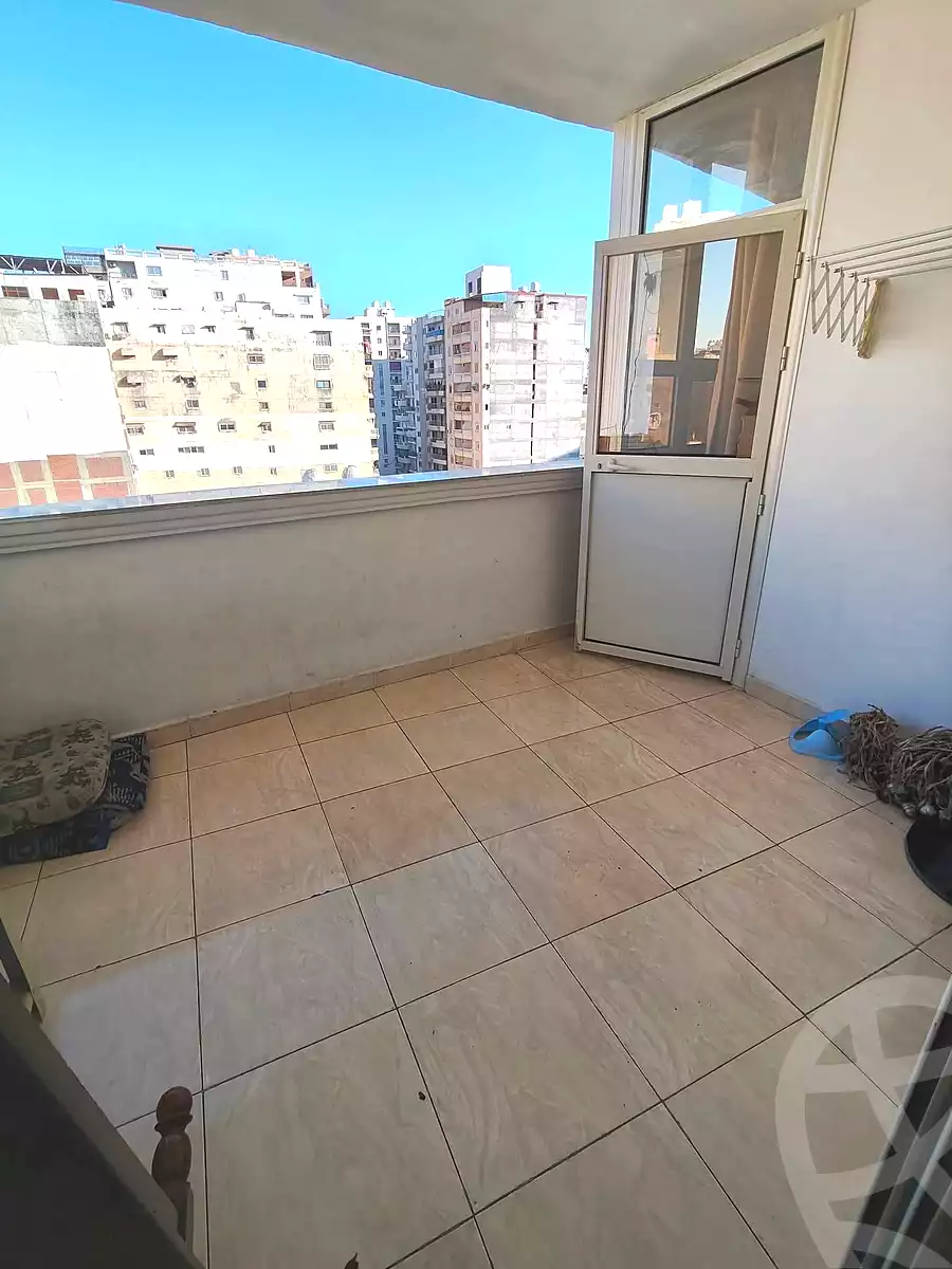 https://aqarmap.com.eg/ar/listing/6746664-for-sale-alexandria-sydy-bshr-sydy-bshr-bhry-khalil-hamada-st