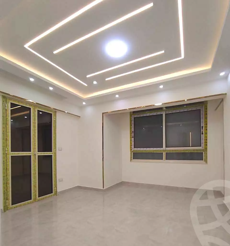 https://aqarmap.com.eg/ar/listing/6746881-for-sale-alexandria-miami