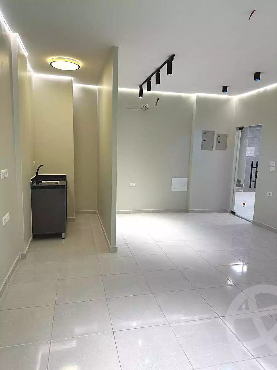 https://aqarmap.com.eg/en/listing/6744926-for-sale-cairo-el-sheikh-zayed-city-compounds-el-nada-mall