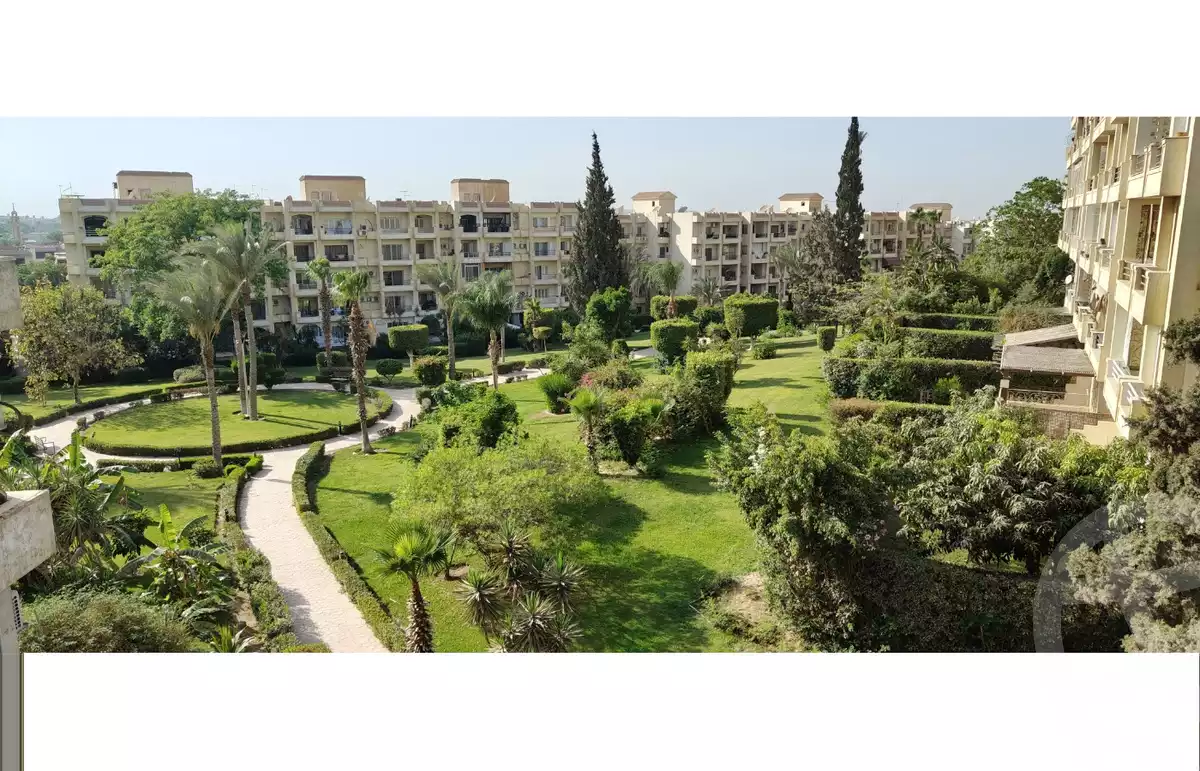 https://aqarmap.com.eg/ar/listing/6747152-for-sale-cairo-el-sheikh-zayed-city-compounds-zayed-2000