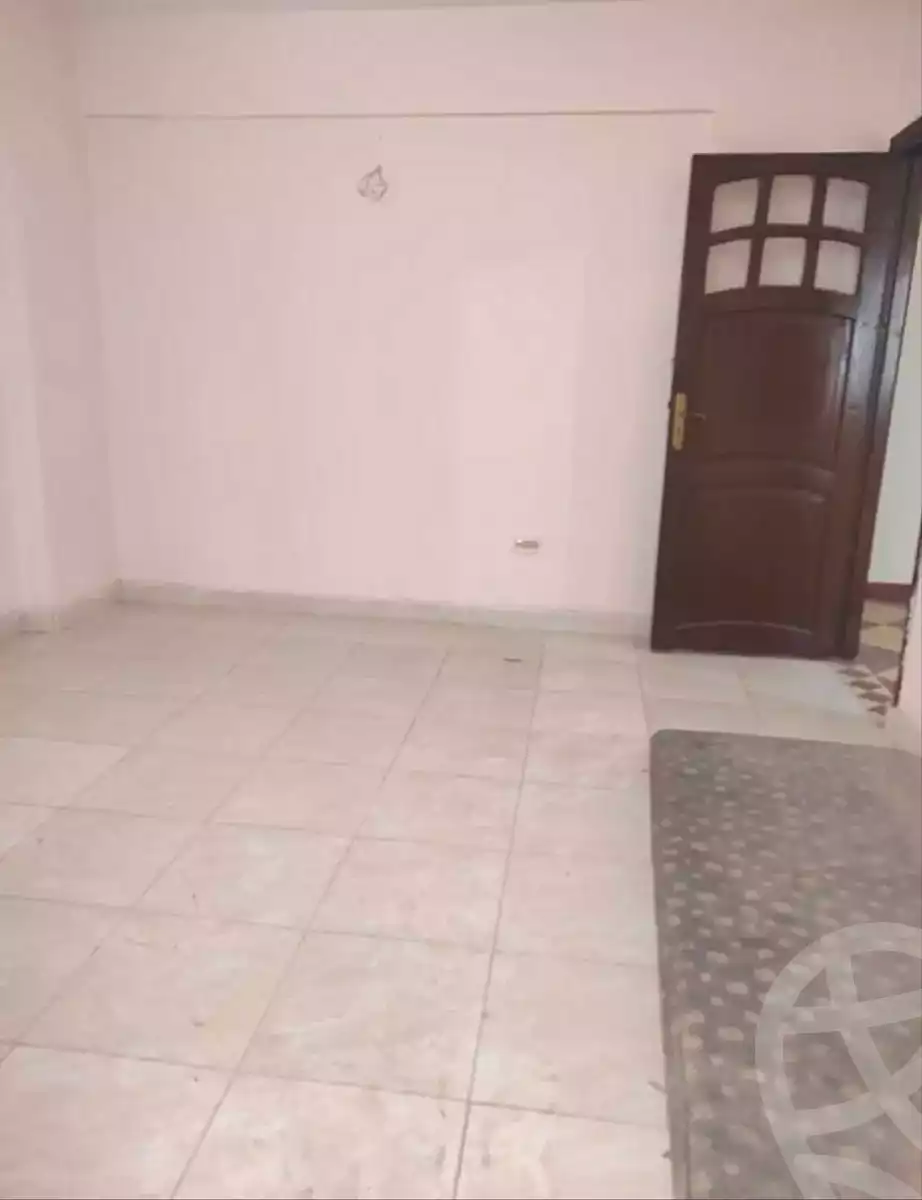 https://aqarmap.com.eg/en/listing/6747222-for-sale-alexandria-lsywf-el-falki
