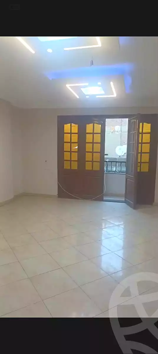 https://aqarmap.com.eg/en/listing/6747320-for-rent-cairo-faisal-kafr-tohormos-queen-nazli-st
