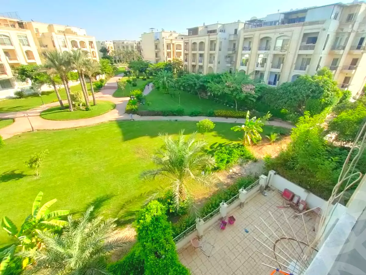 https://aqarmap.com.eg/ar/listing/6747437-for-sale-cairo-el-sheikh-zayed-city-compounds-hadayek-el-mohandiseen