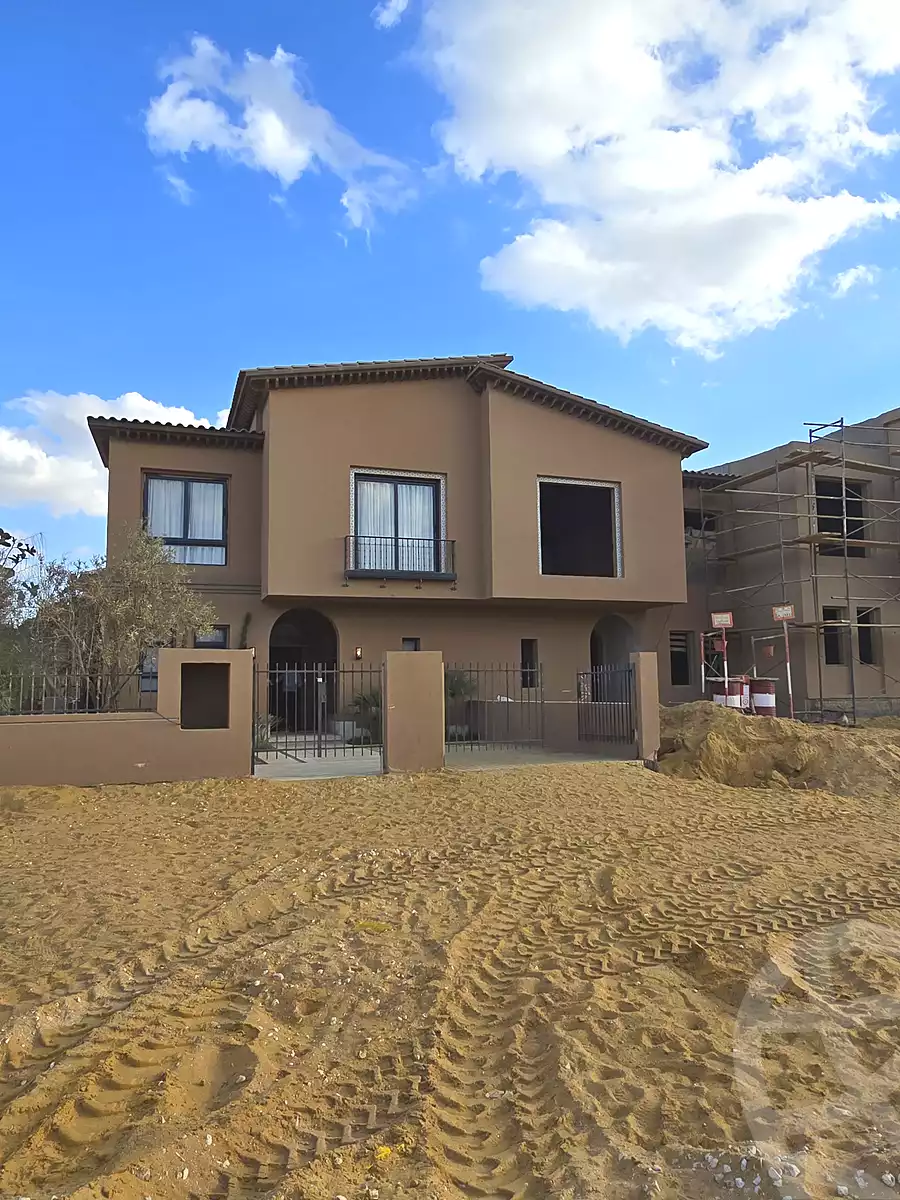 https://aqarmap.com.eg/ar/listing/6747650-for-sale-cairo-el-sheikh-zayed-city-compounds-kmbwnd-fyldj-wyst-dr-llttwyr