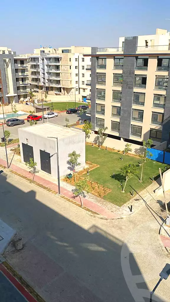 https://aqarmap.com.eg/en/listing/6747469-for-sale-cairo-new-cairo-compounds-azad