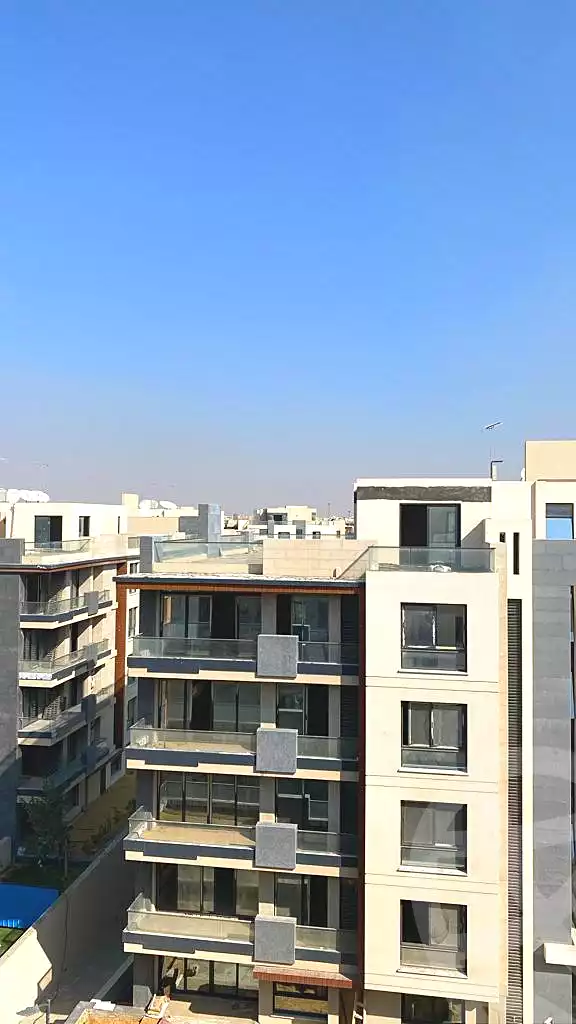 https://aqarmap.com.eg/en/listing/6748463-for-sale-cairo-new-cairo-compounds-azad