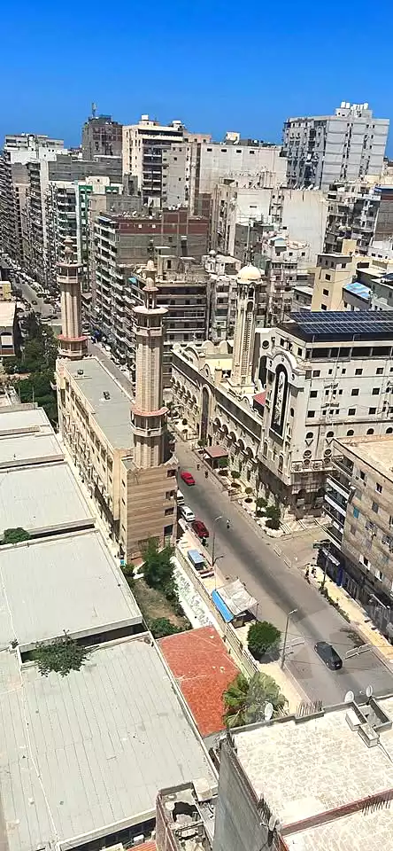 https://aqarmap.com.eg/ar/listing/6749134-for-sale-alexandria-sydy-bshr-sydy-bshr-bhry-gamal-abd-el-nasir-st