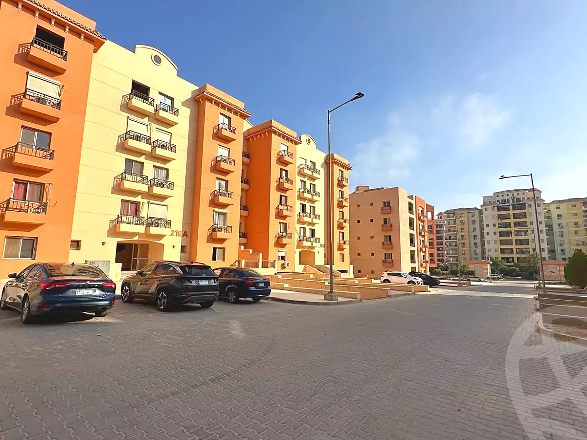 https://aqarmap.com.eg/ar/listing/6749323-for-rent-cairo-6th-of-october-compounds-dream-land-flower-resort