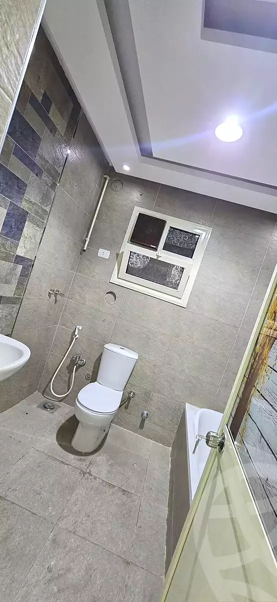 https://aqarmap.com.eg/en/listing/6749325-for-rent-cairo-helwan-ahmed-enci-st