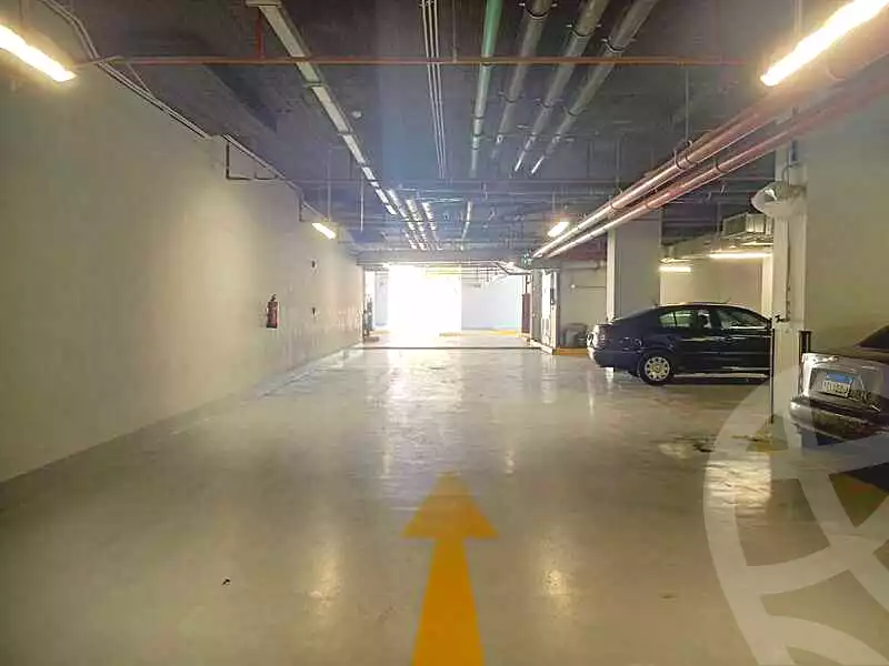https://aqarmap.com.eg/en/listing/6749592-for-rent-cairo-el-sheikh-zayed-city-alex-cairo-desert-road-smart-village-nwrth-syd-sfrykw-llstthmr-l-qry