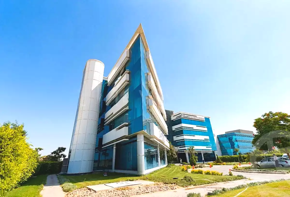 https://aqarmap.com.eg/en/listing/6749678-for-rent-cairo-el-sheikh-zayed-city-alex-cairo-desert-road-smart-village-nwrth-syd-sfrykw-llstthmr-l-qry