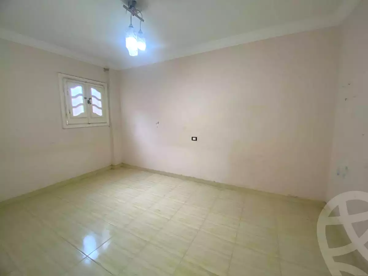 https://aqarmap.com.eg/ar/listing/6749789-for-sale-alexandria-camp-cesar-abd-el-moneim-sanad-st