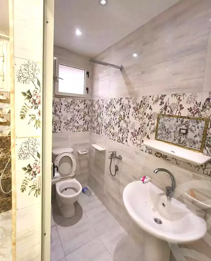 https://aqarmap.com.eg/en/listing/6750139-for-sale-alexandria-lsywf-el-falki