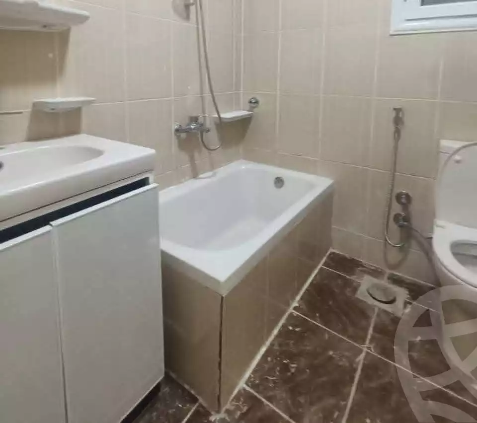 https://aqarmap.com.eg/ar/listing/6751524-for-sale-alexandria-l-jmy-lbytsh-shahr-al-assal-st