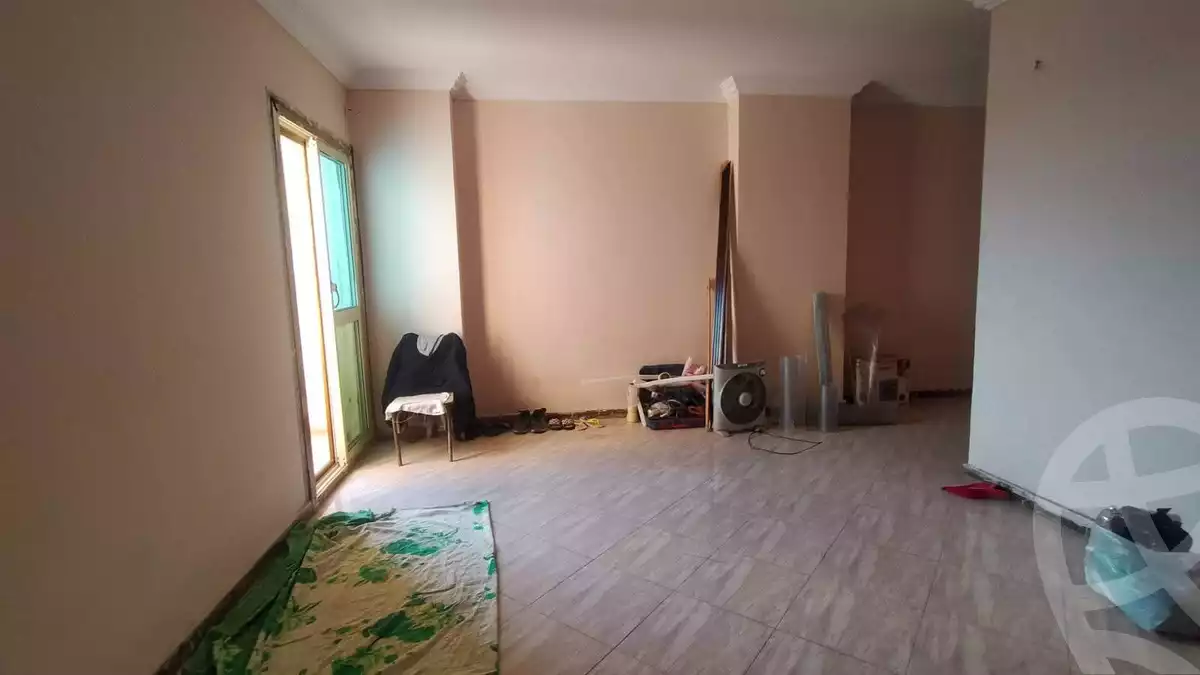 https://aqarmap.com.eg/ar/listing/6752189-for-sale-cairo-helwan-helwan-el-sharkeya-heidar-st