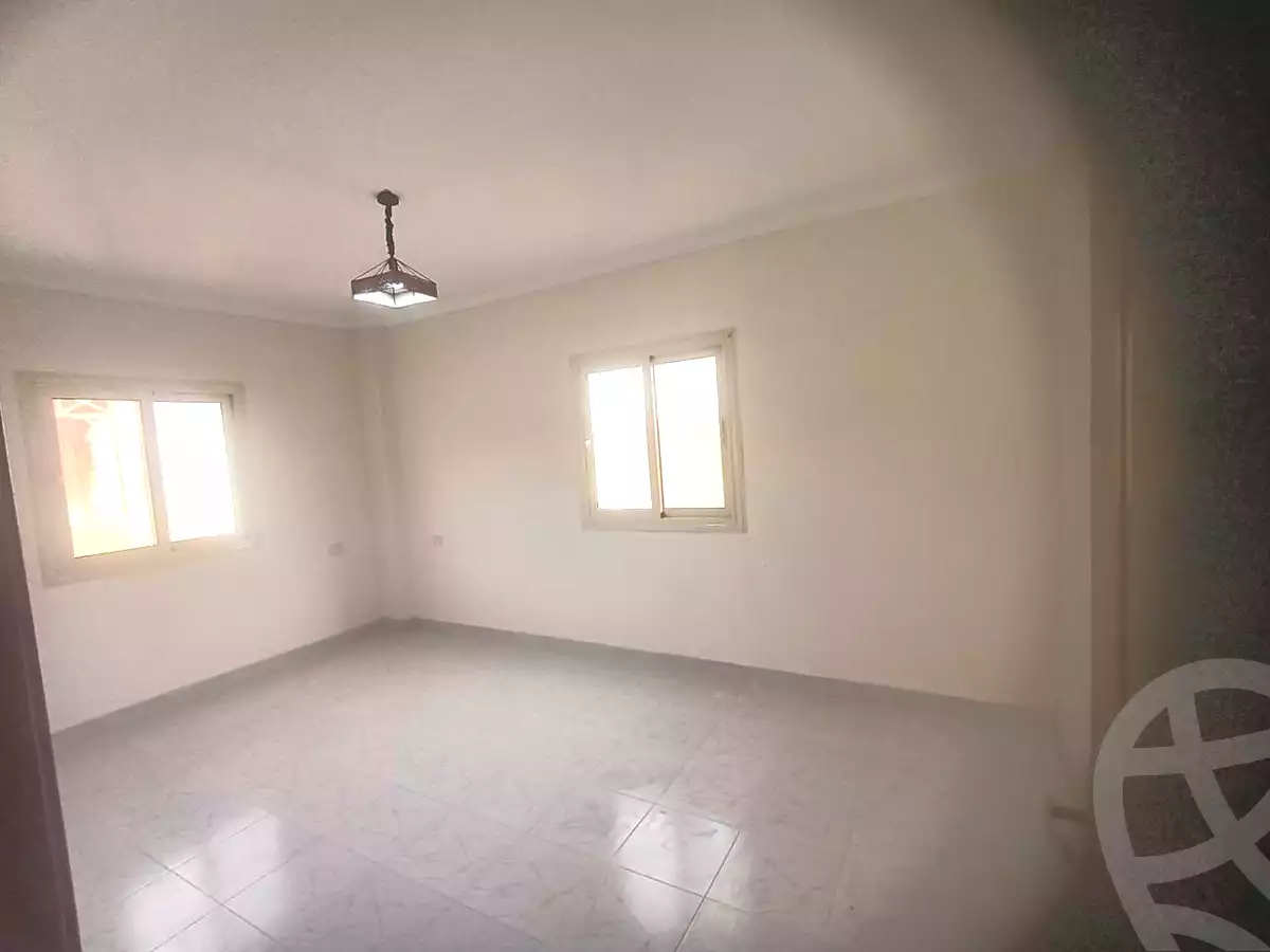 https://aqarmap.com.eg/ar/listing/6752795-for-rent-cairo-6th-of-october-el-ahyaa-neighborhood-2nd