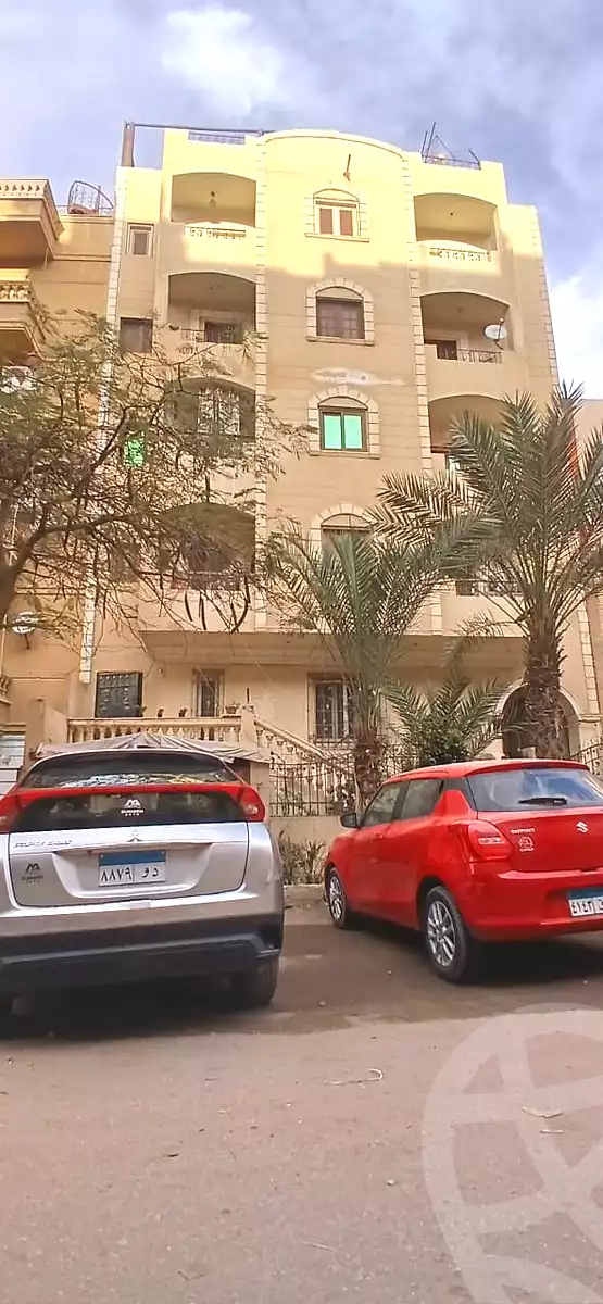 https://aqarmap.com.eg/en/listing/6753118-for-sale-cairo-6th-of-october-el-ahyaa-neighborhood-2nd-ebad-el-rahman-st