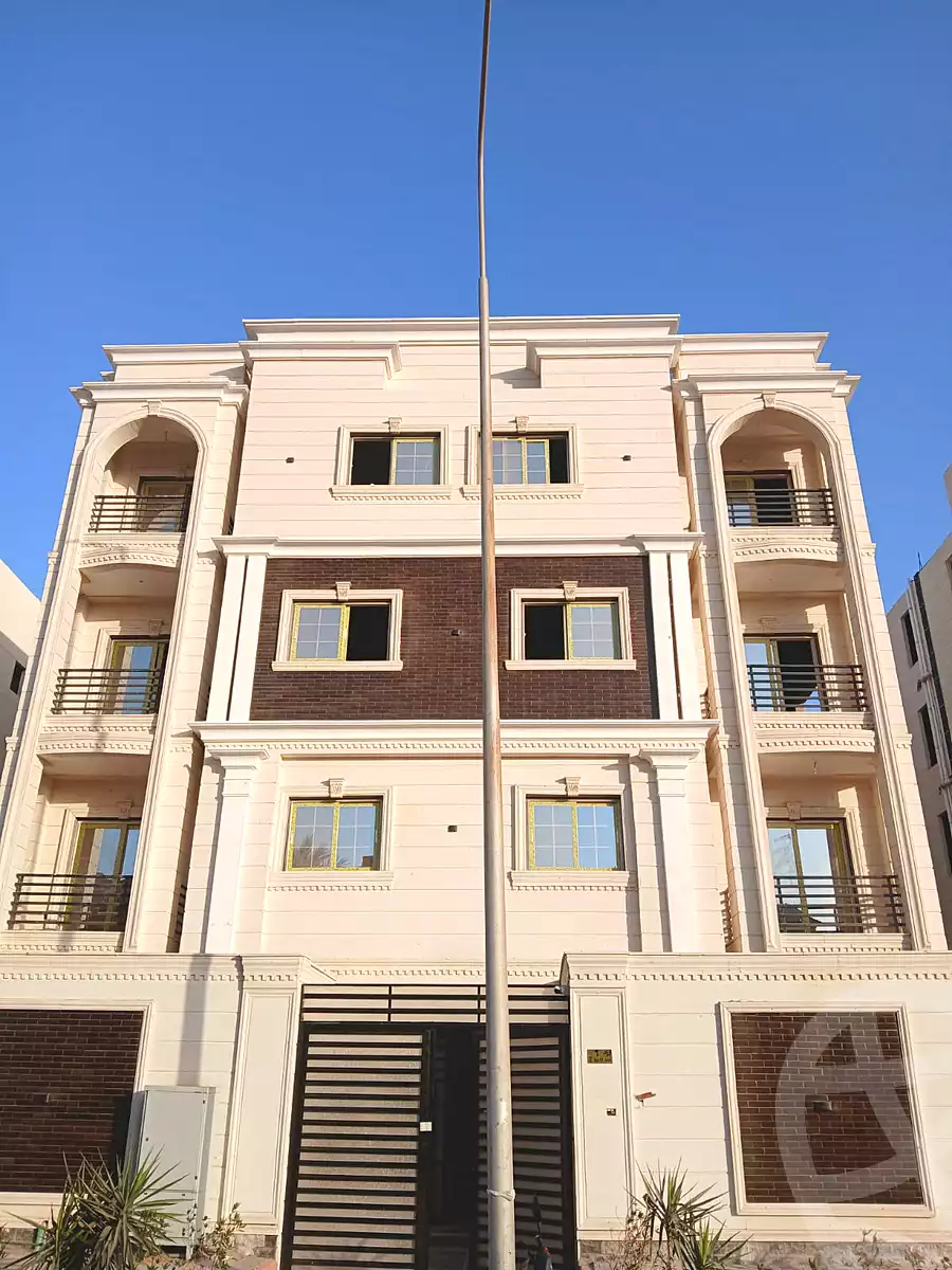 https://aqarmap.com.eg/ar/listing/6753251-for-sale-cairo-6th-of-october-garb-someed-neighborhood-11th