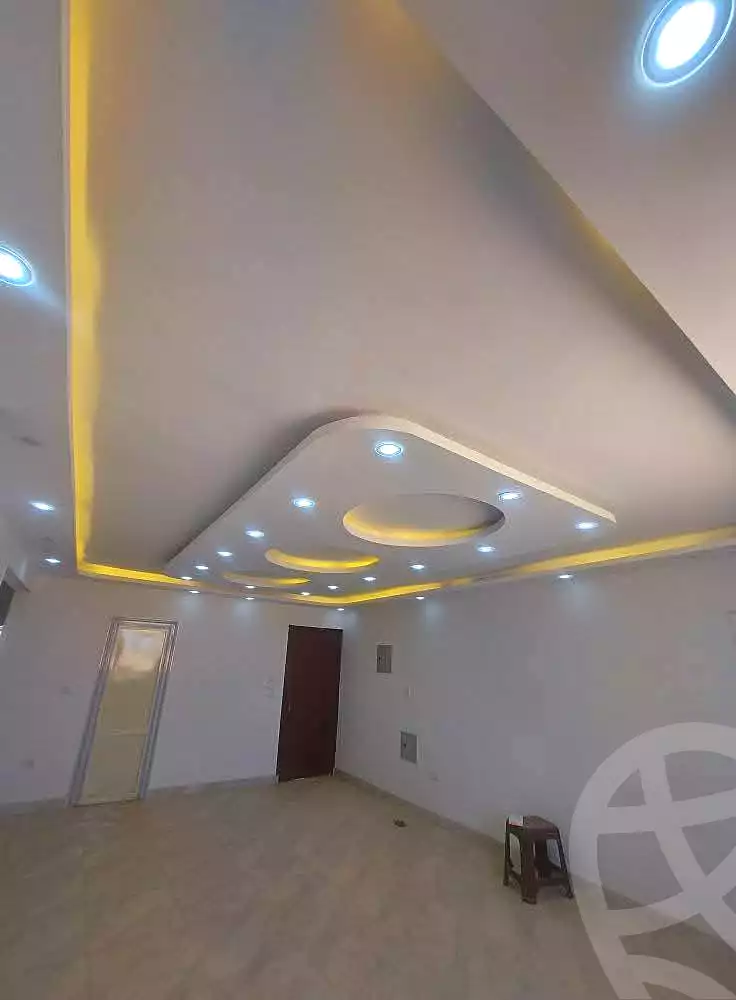 https://aqarmap.com.eg/ar/listing/6753871-for-sale-cairo-helwan-sherif-st