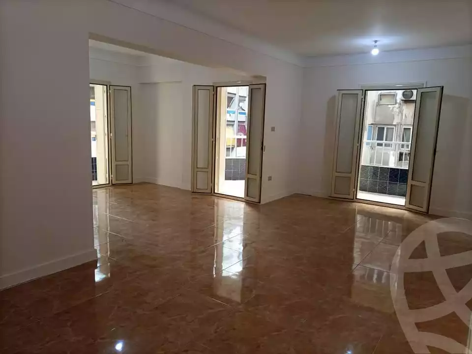 https://aqarmap.com.eg/en/listing/6753882-for-sale-alexandria-el-asafra-shr-ljysh
