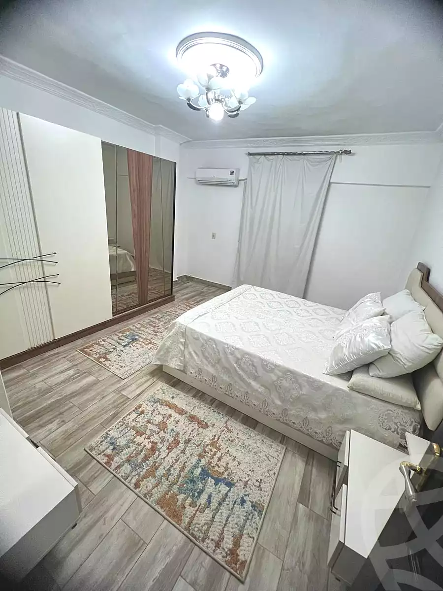 https://aqarmap.com.eg/en/listing/6753944-for-rent-cairo-mokattam-compounds-kmbwnd-jwldn-jyts