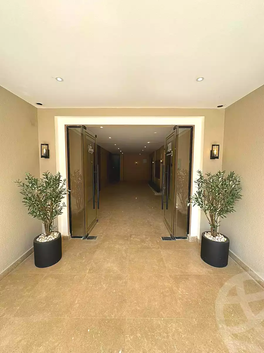 https://aqarmap.com.eg/ar/listing/6753955-for-rent-cairo-el-sheikh-zayed-city-compounds-kmbwnd-fyldj-wyst-dr-llttwyr