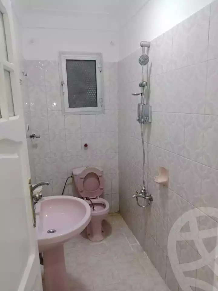 https://aqarmap.com.eg/ar/listing/6755698-for-sale-alexandria-l-jmy-lbytsh-el-salam-st