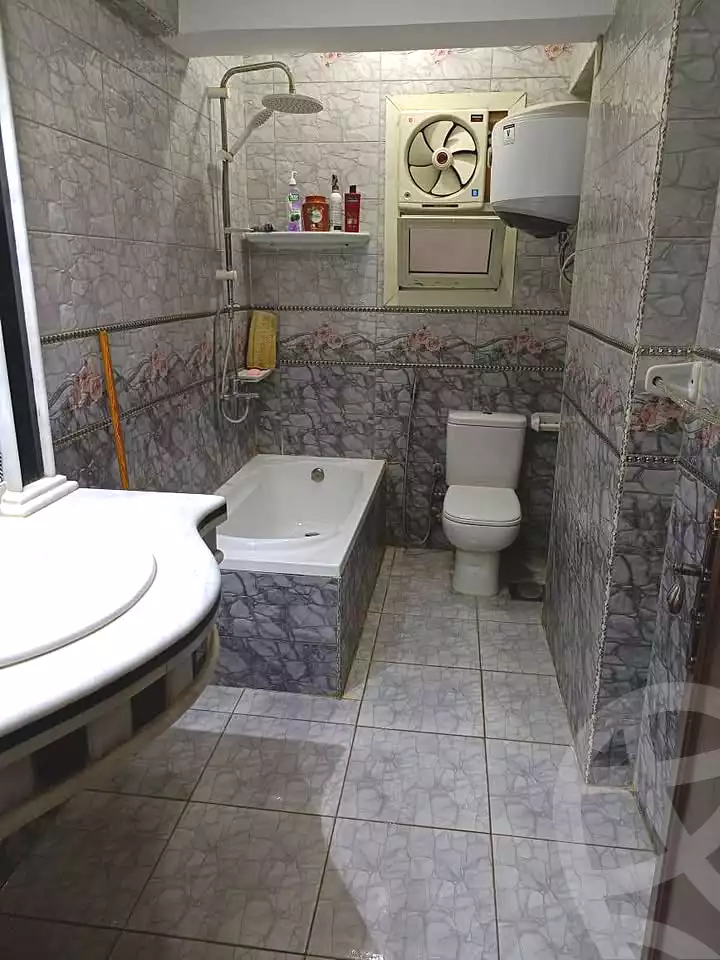 https://aqarmap.com.eg/en/listing/6756055-for-sale-alexandria-l-jmy-lbytsh-bianchiii