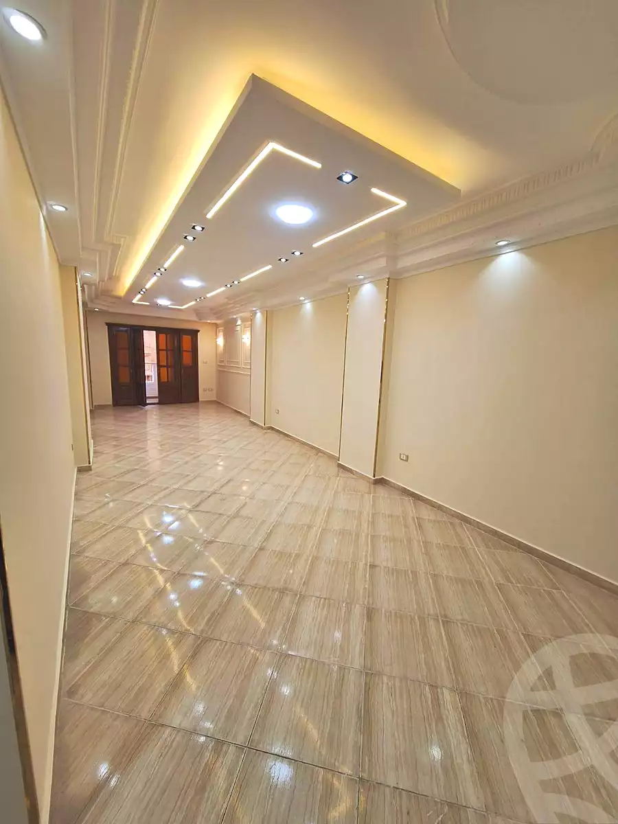 https://aqarmap.com.eg/ar/listing/6756748-for-sale-alexandria-sydy-bshr-sydy-bshr-bhry-khalil-hamada-st