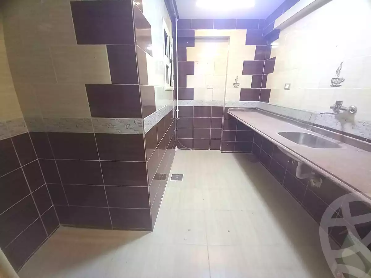 https://aqarmap.com.eg/en/listing/6757221-for-sale-alexandria-sydy-bshr-sydy-bshr-bhry-ali-hipa-st
