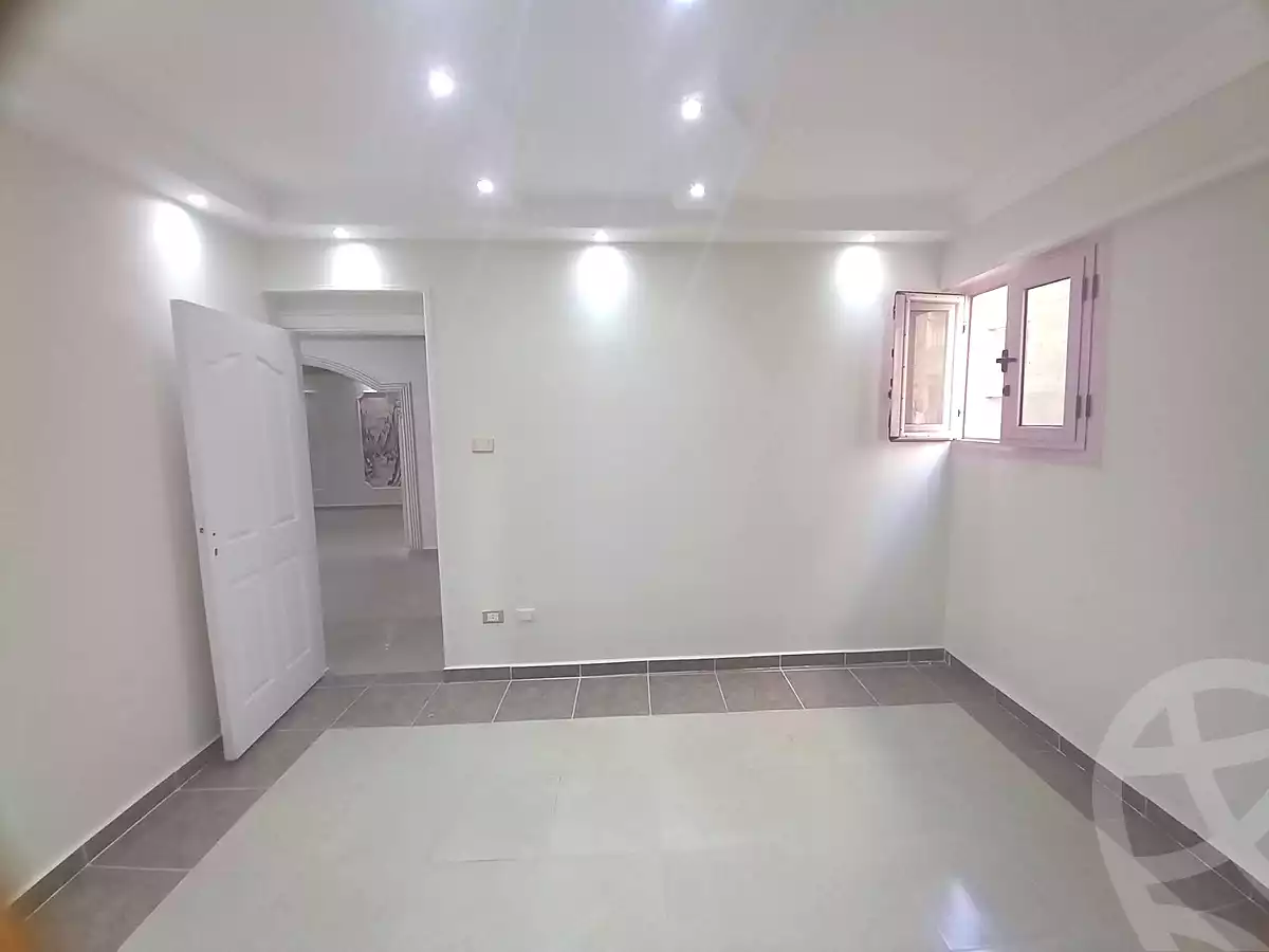 https://aqarmap.com.eg/en/listing/6757221-for-sale-alexandria-sydy-bshr-sydy-bshr-bhry-ali-hipa-st