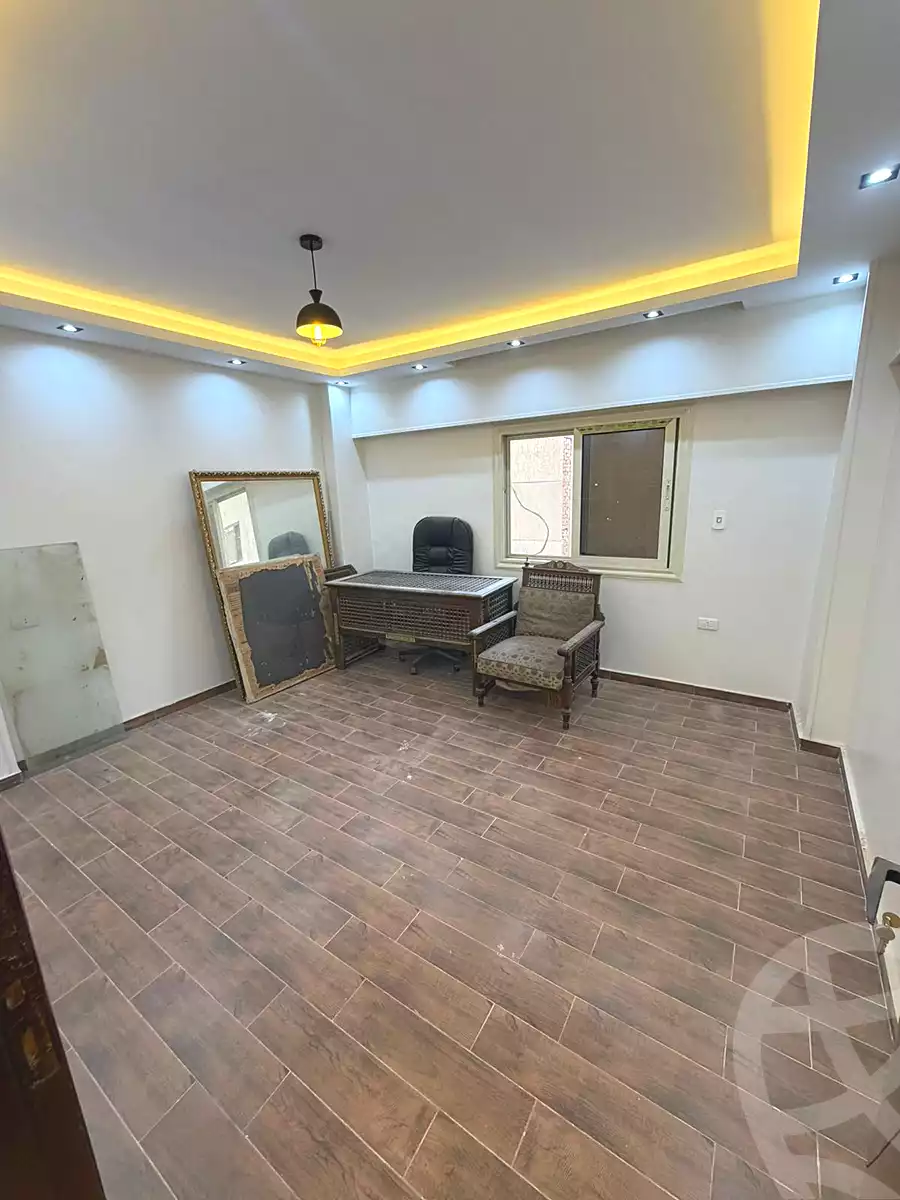https://aqarmap.com.eg/ar/listing/6757413-for-sale-cairo-6th-of-october-el-ahyaa-neighborhood-3rd-no-44-st