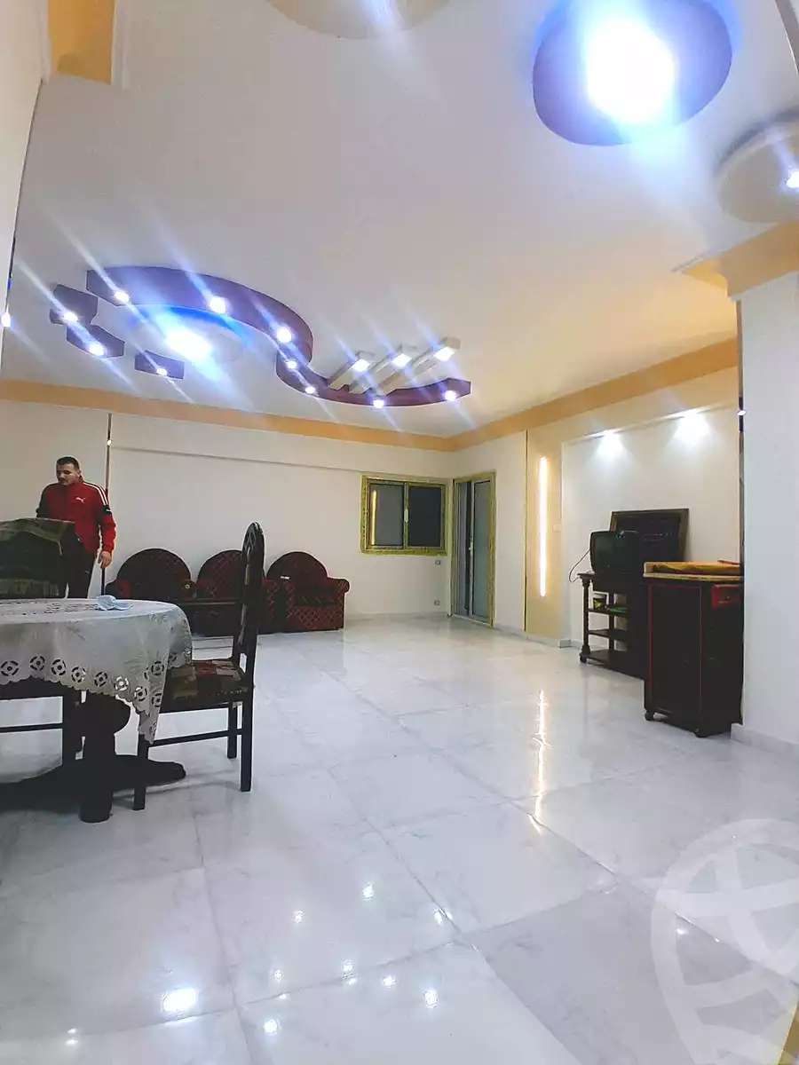 https://aqarmap.com.eg/ar/listing/6757477-for-sale-alexandria-el-asafra-l-sfr-bhry