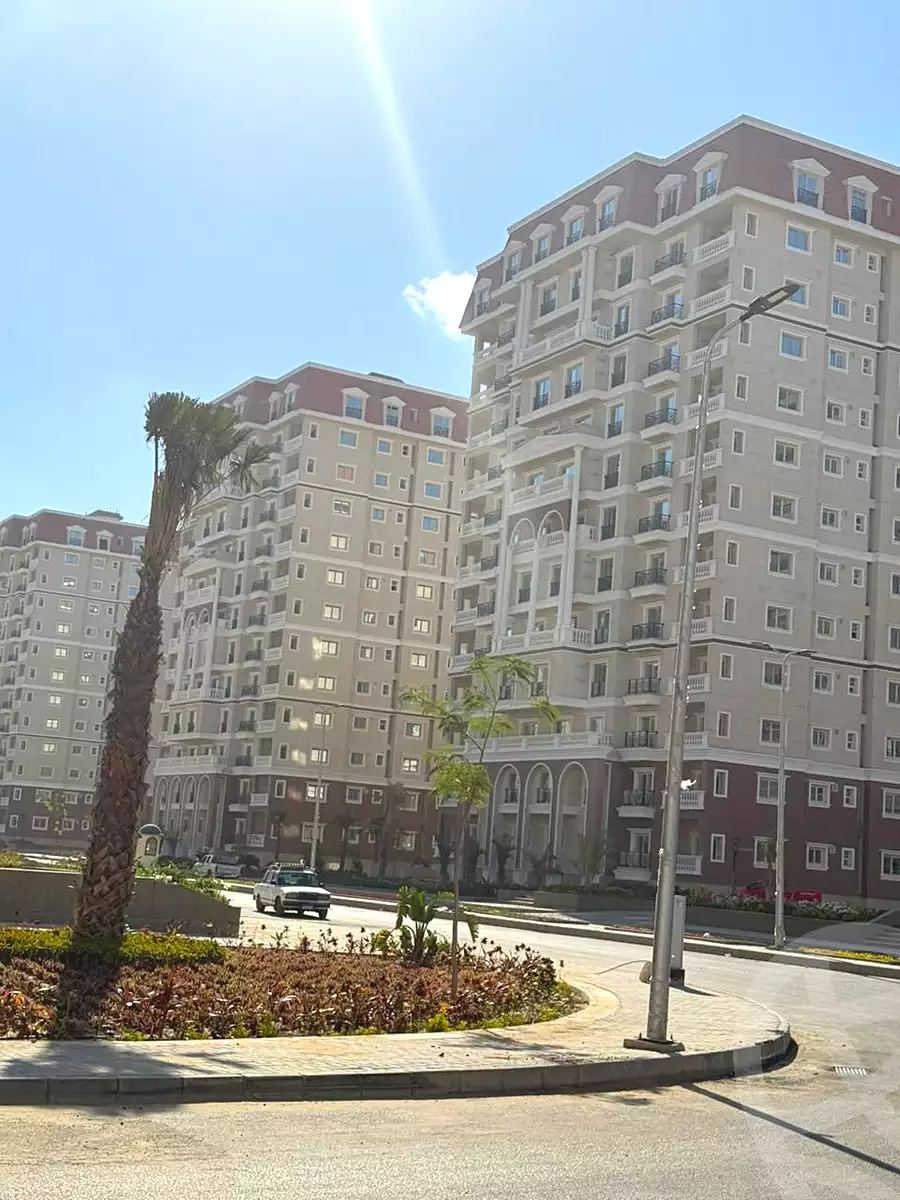 https://aqarmap.com.eg/en/listing/6757784-for-sale-alexandria-sawary-compounds-boulevard-sawari-louran