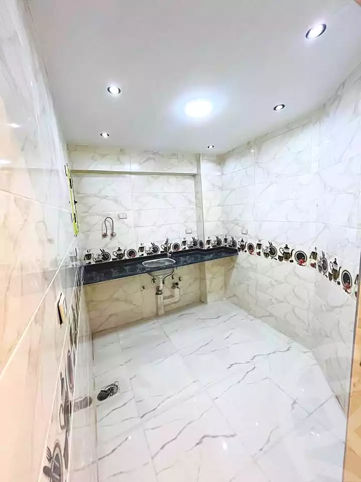 https://aqarmap.com.eg/ar/listing/6757873-for-sale-alexandria-l-jmy-lbytsh-street-8
