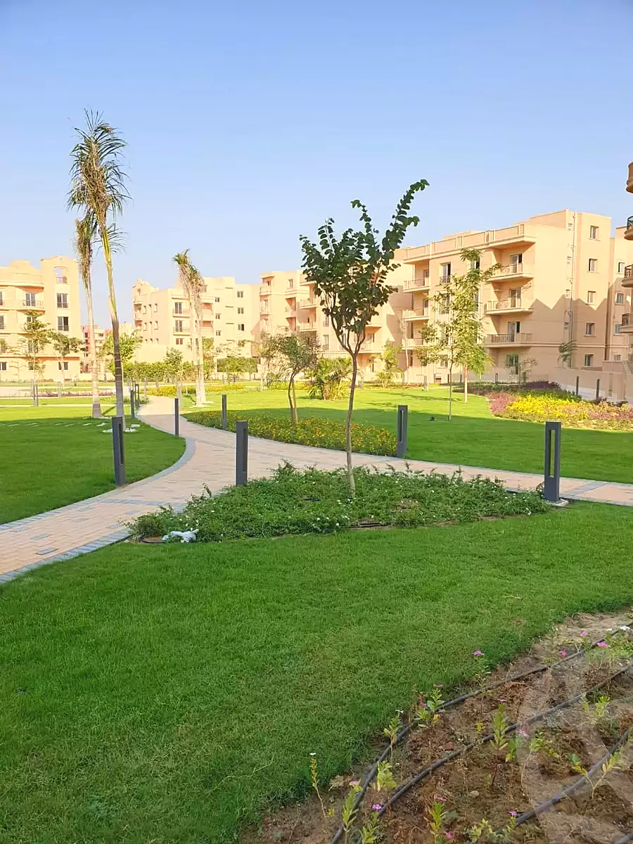 https://aqarmap.com.eg/ar/listing/6758717-for-rent-cairo-6th-of-october-compounds-dyr-2