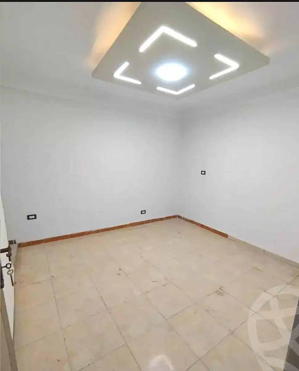 https://aqarmap.com.eg/ar/listing/6758989-for-sale-alexandria-lsywf-el-falki-street-16-el-eslah