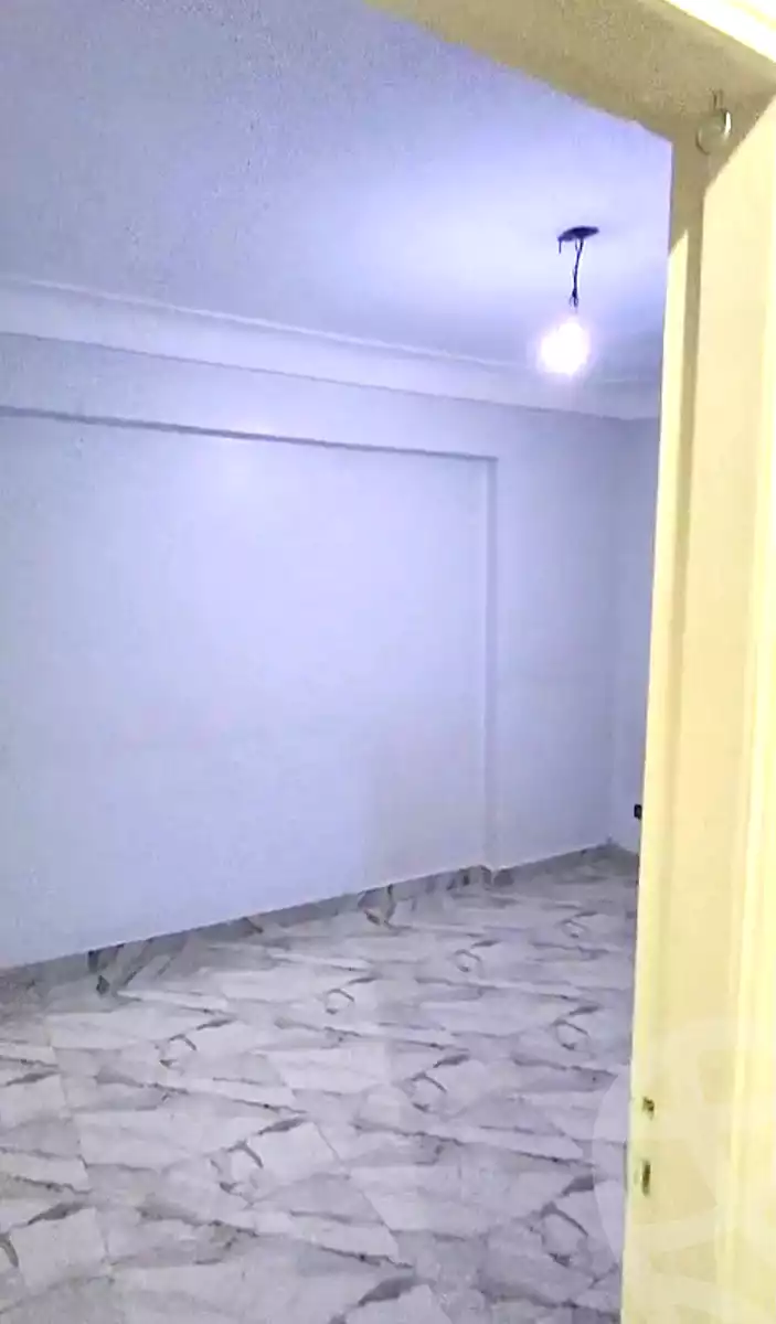 https://aqarmap.com.eg/ar/listing/6759219-for-sale-alexandria-l-jmy-lbytsh-qased-kareem-st