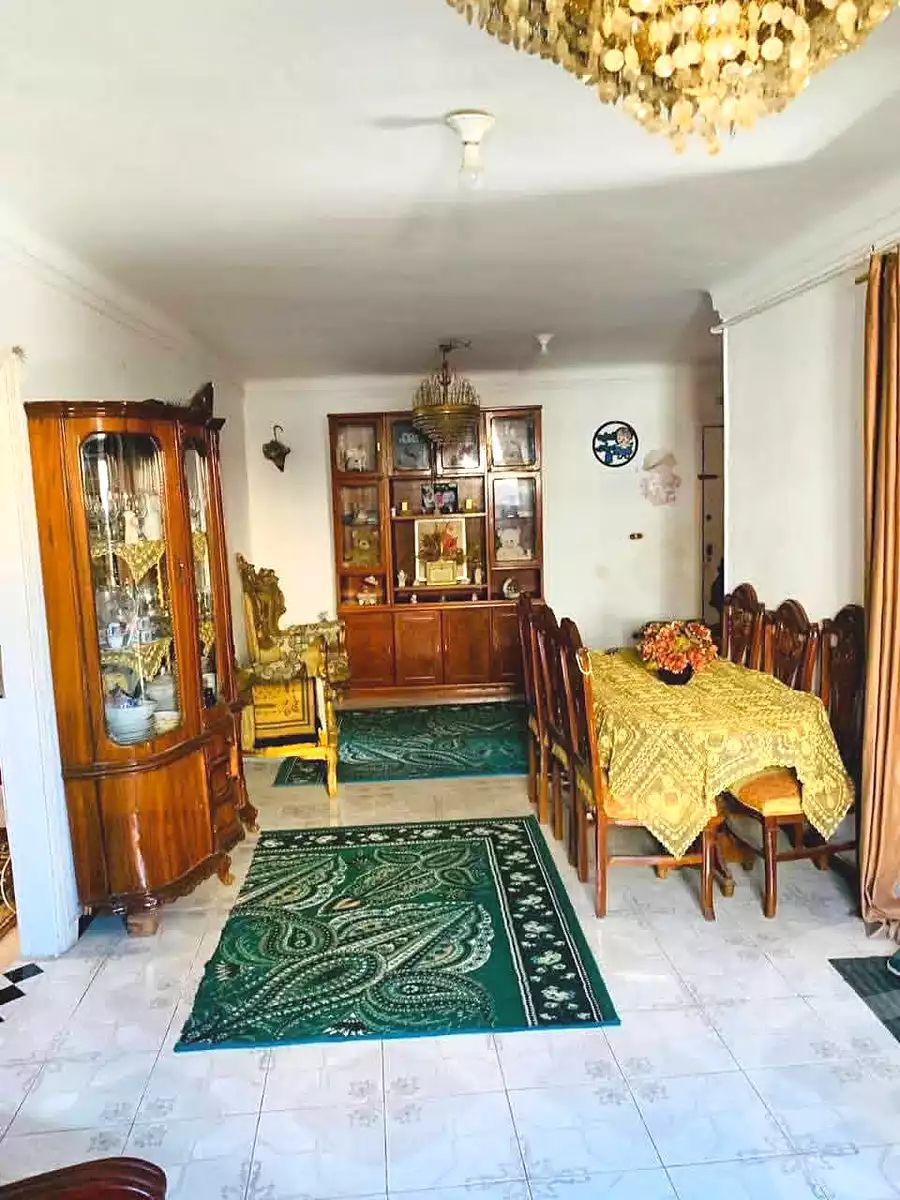https://aqarmap.com.eg/ar/listing/6759389-for-sale-alexandria-l-jmy-lbytsh-mecca-st