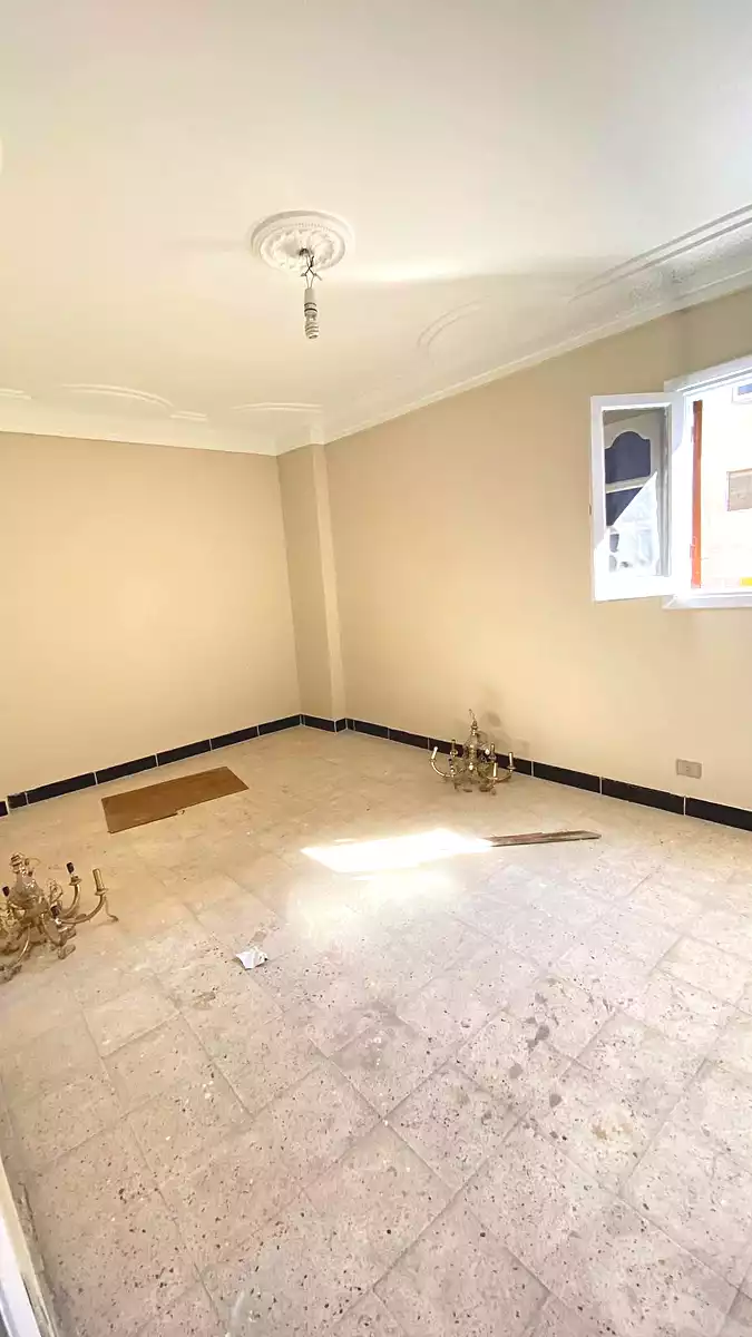 https://aqarmap.com.eg/ar/listing/6759600-for-sale-alexandria-l-jmy-lbytsh-el-hay-st