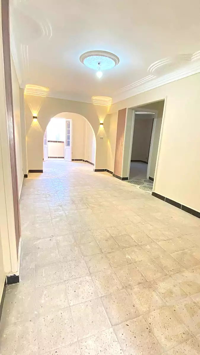 https://aqarmap.com.eg/ar/listing/6759600-for-sale-alexandria-l-jmy-lbytsh-el-hay-st