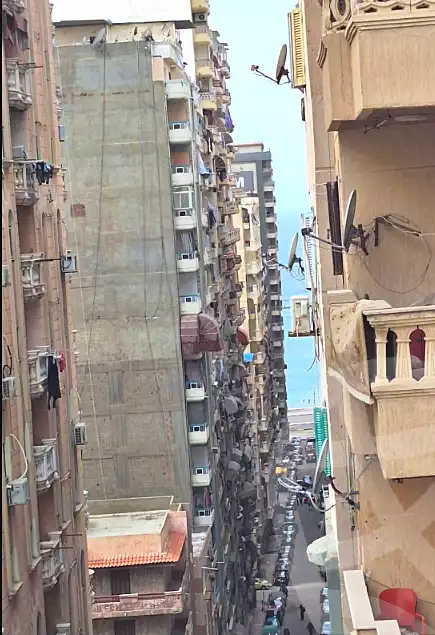https://aqarmap.com.eg/ar/listing/6759708-for-sale-alexandria-sydy-bshr-sydy-bshr-bhry-street-15