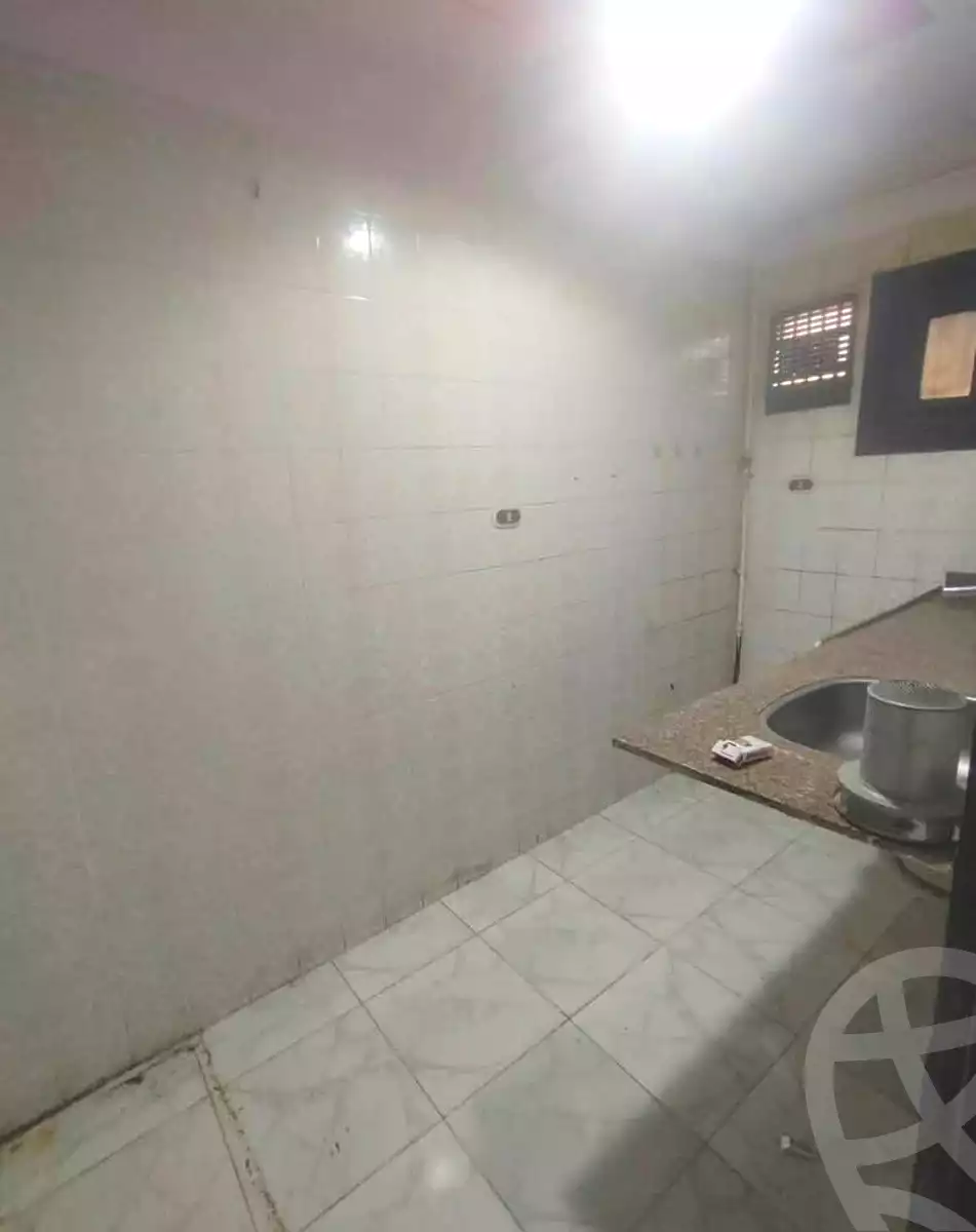 https://aqarmap.com.eg/ar/listing/6759781-for-sale-alexandria-l-jmy-lbytsh-ain-shams-st