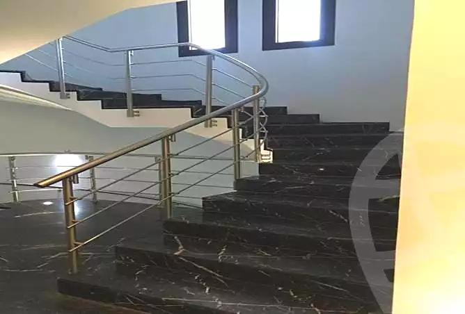 https://aqarmap.com.eg/en/listing/6759822-for-sale-cairo-new-cairo-compounds-sarai-club-views-sarai-compound