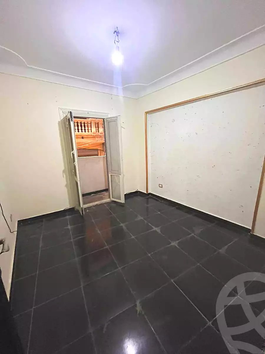 https://aqarmap.com.eg/en/listing/6760480-for-sale-alexandria-l-jmy-lbytsh-ibrahim-othman-st