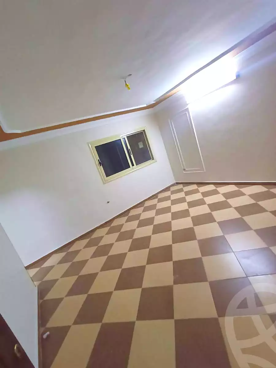 https://aqarmap.com.eg/ar/listing/6760573-for-sale-cairo-helwan-helwan-el-sharkeya-khesro-basha-st